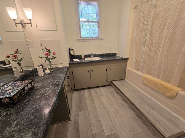 323 Burnt Gin Rd, Gaffney, SC 29340