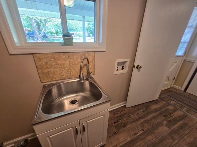 323 Burnt Gin Rd, Gaffney, SC 29340