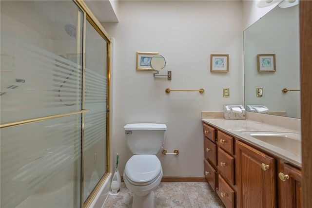 6685 Oakwood Lane, Huber Heights, OH 45424