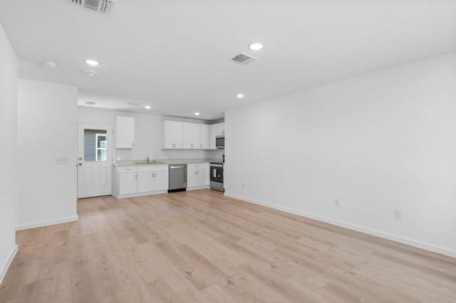 30524 Wolfburn Street, Waller, TX 77484