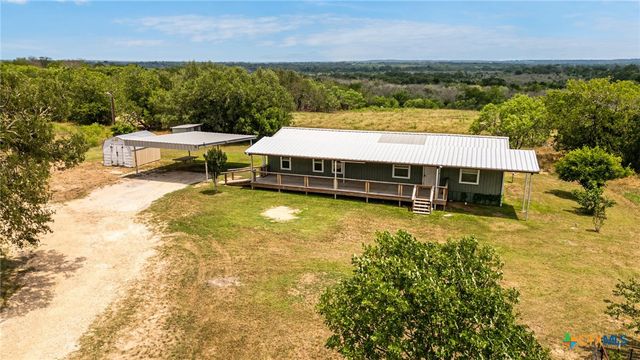 411 Fm 86, Red Rock, TX 78662