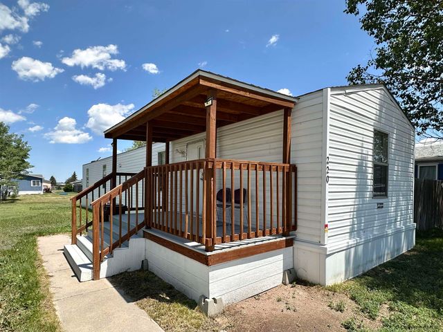 220 PLEASANT VALLEY, Cheyenne, WY 82007