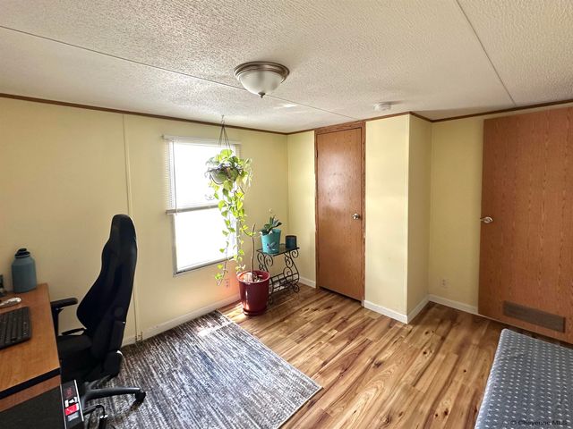 220 PLEASANT VALLEY, Cheyenne, WY 82007