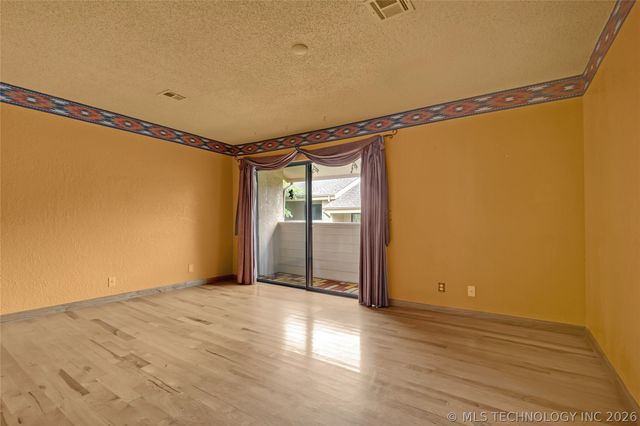 8425 S College Avenue, Tulsa, OK 74137