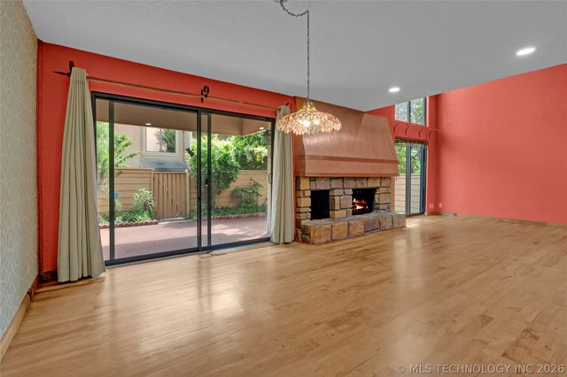 8425 S College Avenue, Tulsa, OK 74137