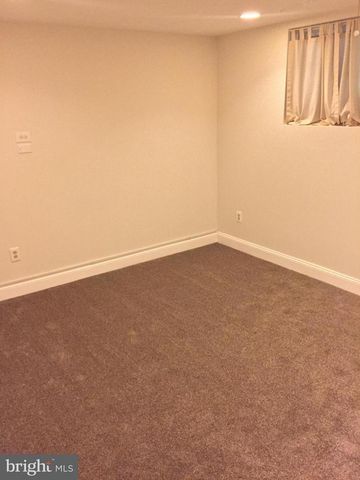 8911 OAKWOOD WAY, Jessup, MD 20794