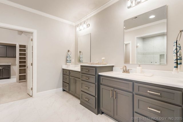 1604 Pinecrest Drive, Claremore, OK 74017