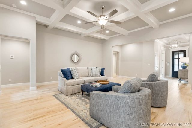 1604 Pinecrest Drive, Claremore, OK 74017