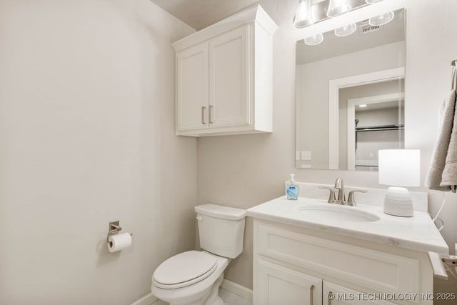 1604 Pinecrest Drive, Claremore, OK 74017