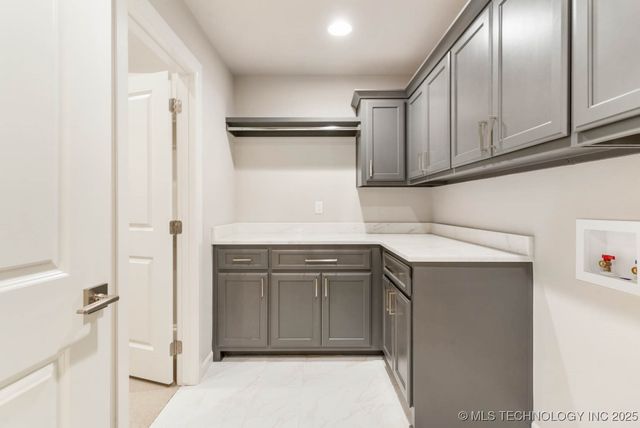 1604 Pinecrest Drive, Claremore, OK 74017