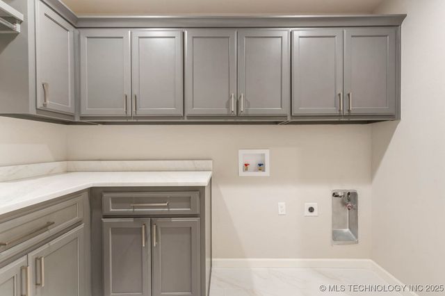 1604 Pinecrest Drive, Claremore, OK 74017