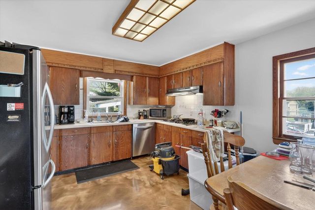 1710 Purvis Avenue, Janesville, WI 53548
