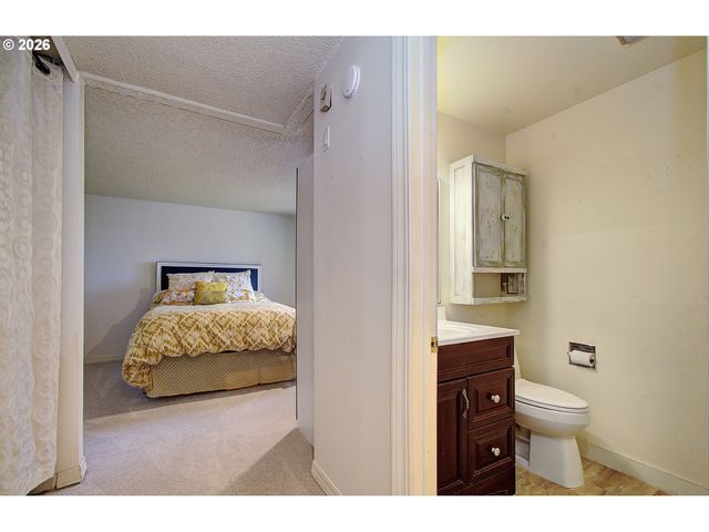 1326 Nw 55TH Loop, Vancouver, WA 98663