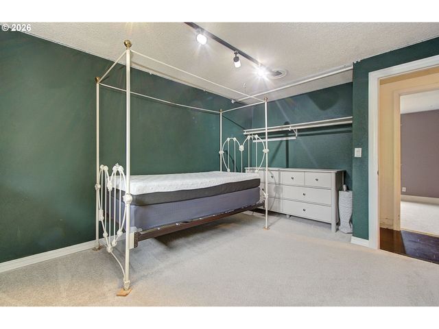 1326 Nw 55TH Loop, Vancouver, WA 98663