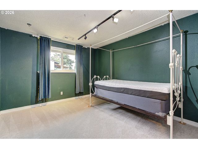 1326 Nw 55TH Loop, Vancouver, WA 98663