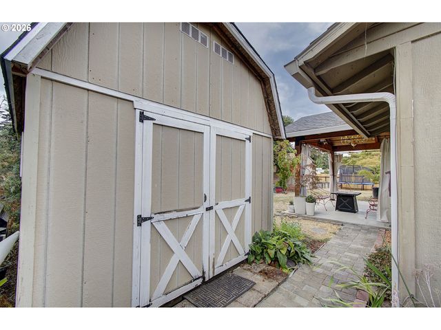 1326 Nw 55TH Loop, Vancouver, WA 98663