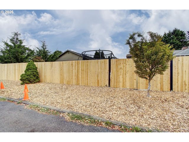 1326 Nw 55TH Loop, Vancouver, WA 98663