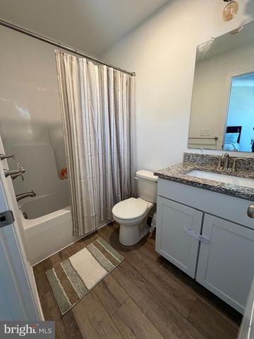 170 HUDSON BLVD, Red Lion, PA 17356