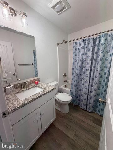 170 HUDSON BLVD, Red Lion, PA 17356