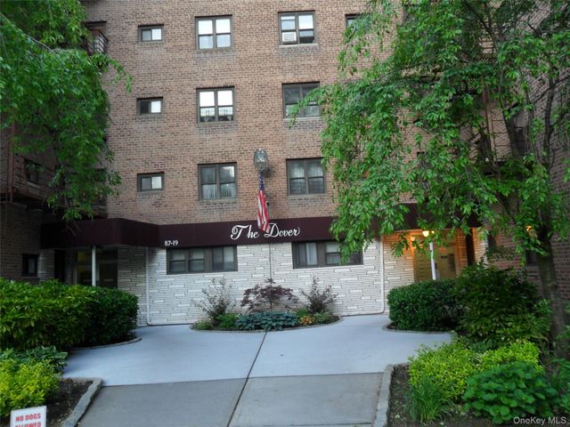 87-15 204th Street B51, Hollis, NY 11423