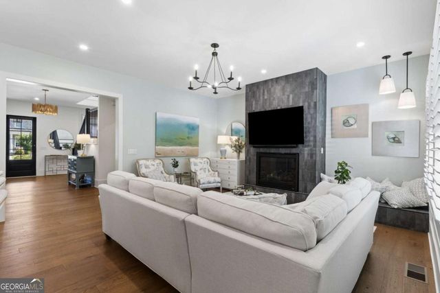 135 Emerson Court, Roswell, GA 30075
