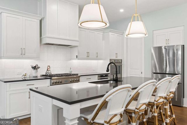 135 Emerson Court, Roswell, GA 30075