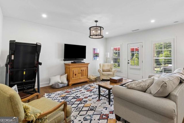 135 Emerson Court, Roswell, GA 30075