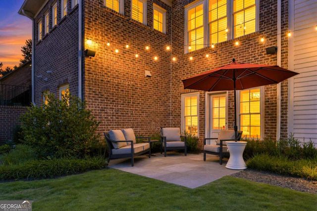 135 Emerson Court, Roswell, GA 30075