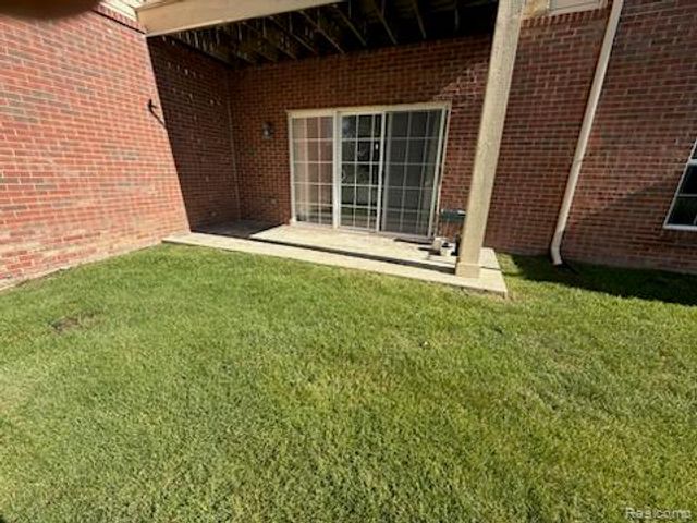 48449 Manor Bridge Drive, Canton, MI 48188