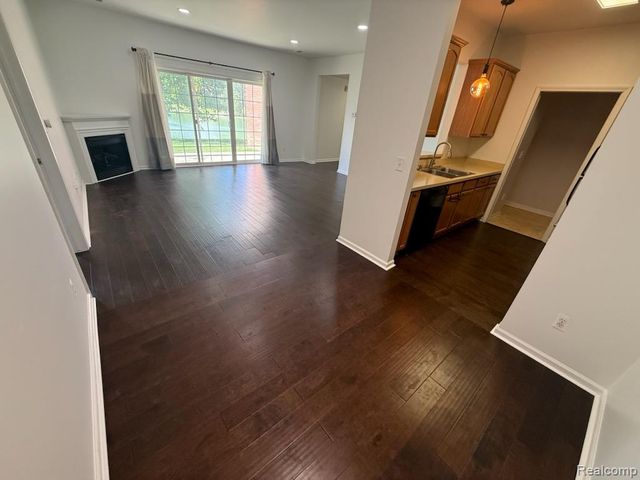 48449 Manor Bridge Drive, Canton, MI 48188