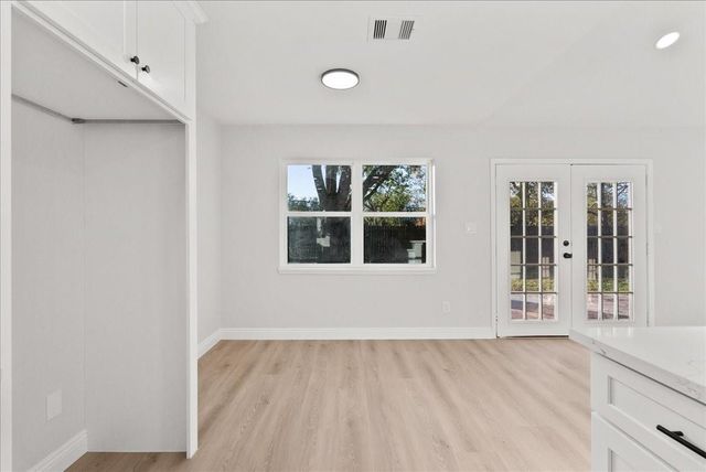 1405 Newport Boulevard, League City, TX 77573