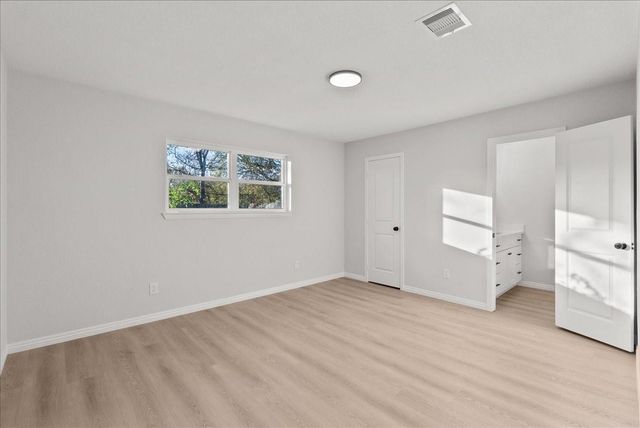 1405 Newport Boulevard, League City, TX 77573