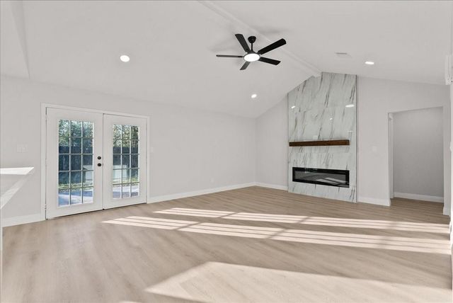 1405 Newport Boulevard, League City, TX 77573