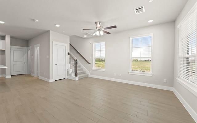2738 Mariposa Creek Drive, Rosharon, TX 77583