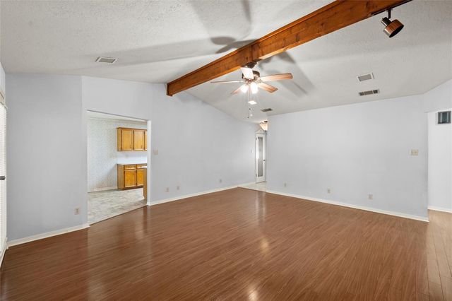 272 Locklar Loop, Waco, TX 76705