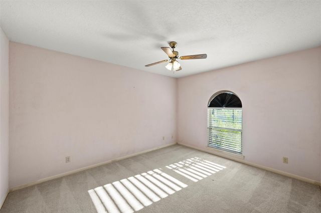 272 Locklar Loop, Waco, TX 76705