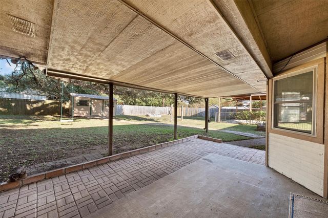 272 Locklar Loop, Waco, TX 76705