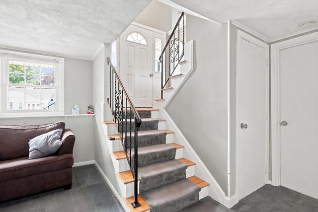 52 Oak Ridge Circle, Lynn, MA 01904