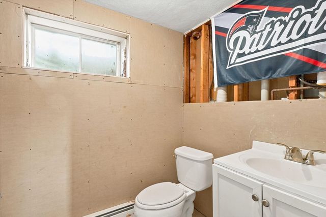 52 Oak Ridge Circle, Lynn, MA 01904