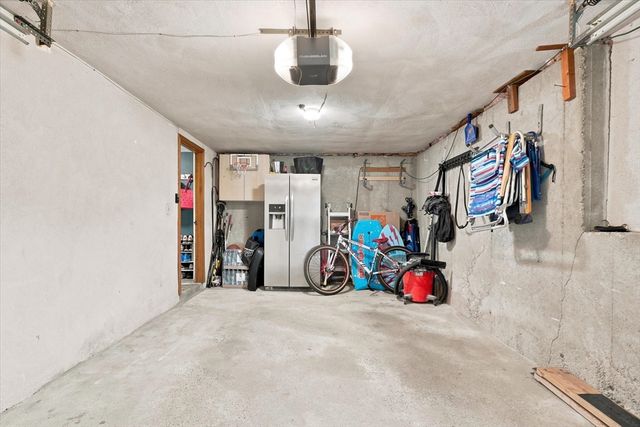 52 Oak Ridge Circle, Lynn, MA 01904