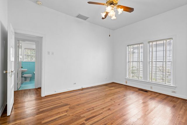 4407 Bonham Street, Dallas, TX 75229