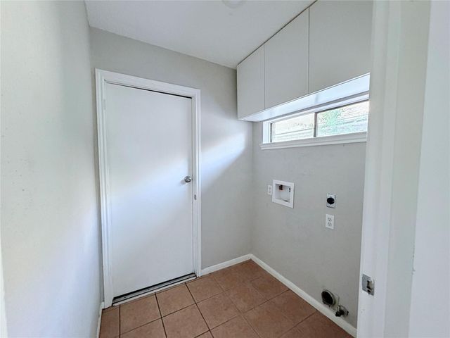 13535 Gaby Virbo Drive, Houston, TX 77083