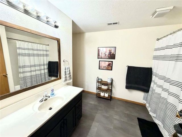 1801 N Alco Avenue, Maryville, MO 64468