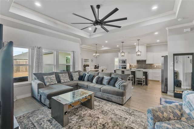 11502 S Creek Dr, Corpus Christi, TX 78410