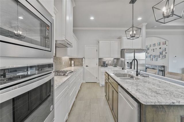 11502 S Creek Dr, Corpus Christi, TX 78410