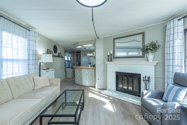 29 Moore Street, Asheville, NC 28804