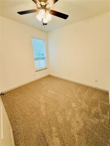 1200 Suncrest Street, Bryan, TX 77803