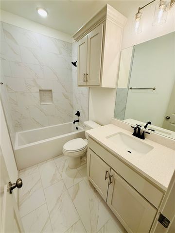 1200 Suncrest Street, Bryan, TX 77803