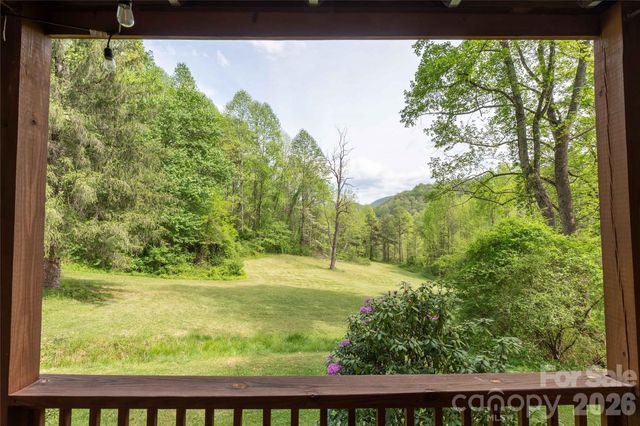 919 N Country Club Drive, Cullowhee, NC 28723