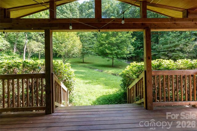 919 N Country Club Drive, Cullowhee, NC 28723